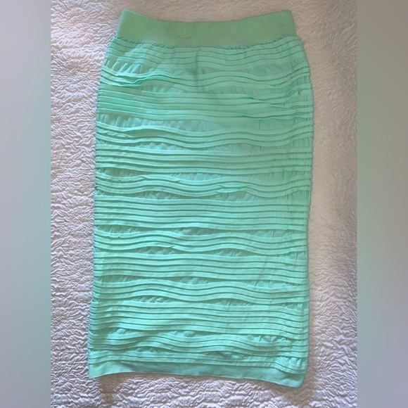 PRIME CUT Layered Pencil Skirt - Picture 2 of 5